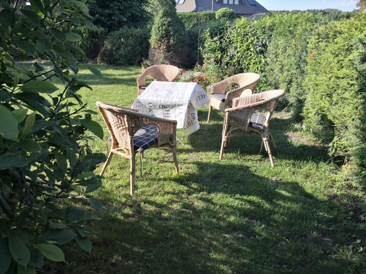 Kuenstler Ferienwohnung 3 Zimmer Kueche Bad Zentrale Lage Wulsbuttel Exteriör bild
